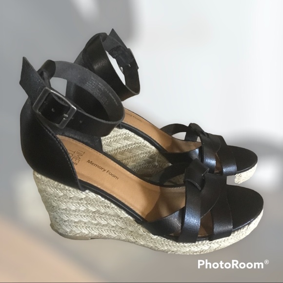 Black Wedge Sandals - Picture 3 of 4